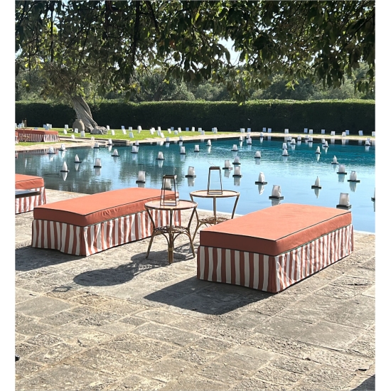 Sofà Bed A Righe Terracotta E Bianche